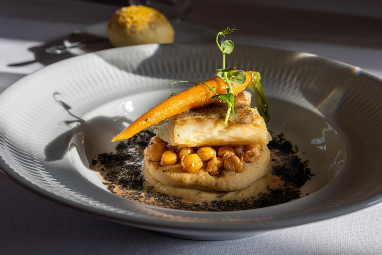 Solar Do Requeijo By Luna Hotels & Resorts Arcos de Valdevez Exterior foto A modern French dish