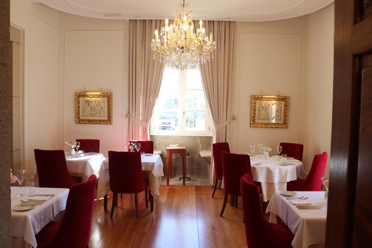 Solar Do Requeijo By Luna Hotels & Resorts Arcos de Valdevez Exterior foto The interior of the restaurant